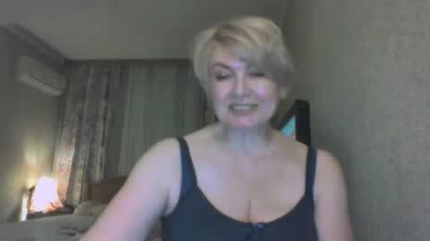 laramrs online show from 18, 4, 2026