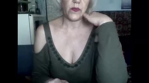 Snapshot of larisaq4ugo24 chatting on 6, 6, 2026 larisaq4ugo24 online show from 6, 6, 2026