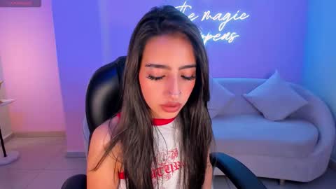 Snapshot of larisasmirnov chatting on 16, 10, 2025 Larisa Smirnov online show from 16, 10, 2025