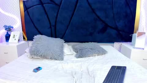 Valentina online show from 4, 3, 2025