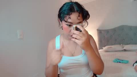 Larissas online show from 30, 10, 2025