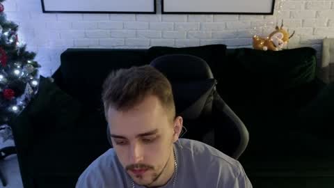 Snapshot of larstar01 chatting on 7, 12, 2024 Lars online show from 7, 12, 2024