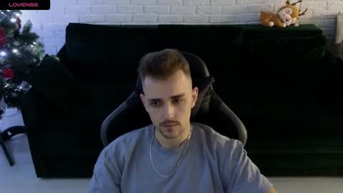 Snapshot of larstar01 chatting on 31, 12, 2024 Lars online show from 31, 12, 2024