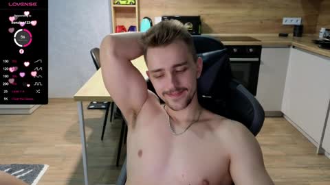 Snapshot of larstar01 chatting on 19, 1, 2025 Lars online show from 19, 1, 2025