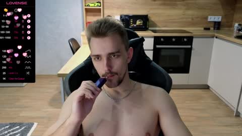 Snapshot of larstar01 chatting on 20, 1, 2025 Lars online show from 20, 1, 2025