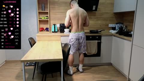 Snapshot of larstar01 chatting on 8, 2, 2025 Lars online show from 8, 2, 2025