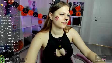 Leslie GTM2 Mon Tue Sat  0300am-1000am Thu and Sun 0900am-1600pm. online show from 31, 10, 2025