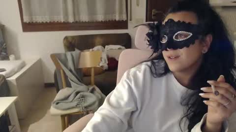 Auri online show from 2, 3, 2025