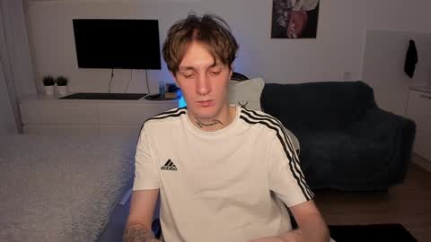 Snapshot of lastnight4you chatting on 3, 1, 2025 acie online show from 3, 1, 2025