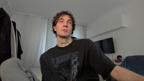 Snapshot of lastnight4you chatting on 8, 3, 2025 acie online show from 8, 3, 2025