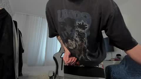 Snapshot of lastnight4you chatting on 8, 3, 2025 acie online show from 8, 3, 2025