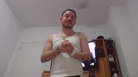 latenightcolombian online show from 15, 4, 2026