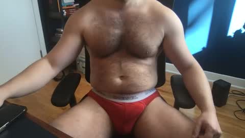 Snapshot of latenightlunch chatting on 3, 2, 2026 Latenightlunch online show from 3, 2, 2026