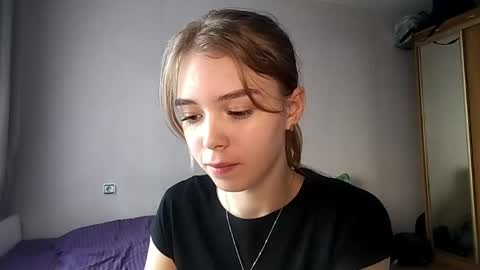Snapshot of lateshastarnaud chatting on 9, 5, 2026 Linet online show from 9, 5, 2026