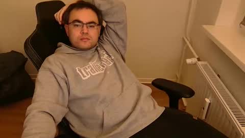 Snapshot of latexboy893 chatting on 16, 2, 2026 latexboy893 online show from 16, 2, 2026