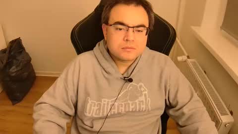 Snapshot of latexboy893 chatting on 25, 2, 2026 latexboy893 online show from 25, 2, 2026