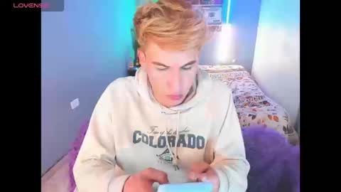 latin_boysxxx_ online show from 13, 3, 2026