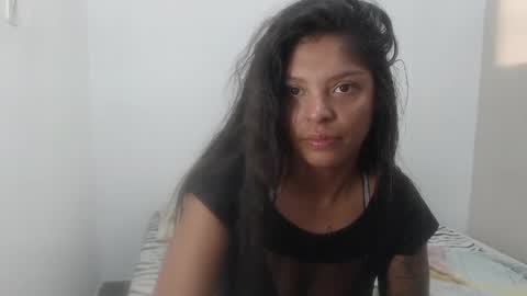 Snapshot of latin_meg chatting on 4, 5, 2026 M E G A N online show from 4, 5, 2026