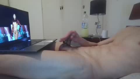 Snapshot of latin_pap chatting on 4, 10, 2025 latin_pap online show from 4, 10, 2025