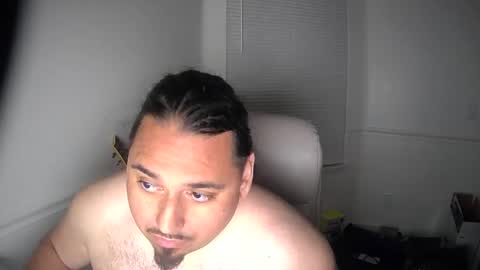 Snapshot of latinbb3030 chatting on 7, 5, 2026 LatinoBB online show from 7, 5, 2026