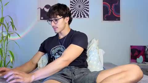 Logan online show from 23, 10, 2025