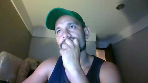 Snapshot of latinhotcouple33 chatting on 13, 1, 2026 wolves online show from 13, 1, 2026