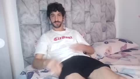 latinlustandfrenchkiss online show from 14, 5, 2026