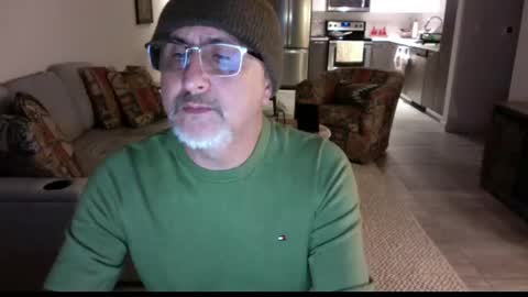 QS - INDEPENDENT MODEL online show from 27, 2, 2025