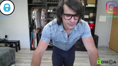 Snapshot of latino23bom chatting on 9, 4, 2026 sam online show from 9, 4, 2026