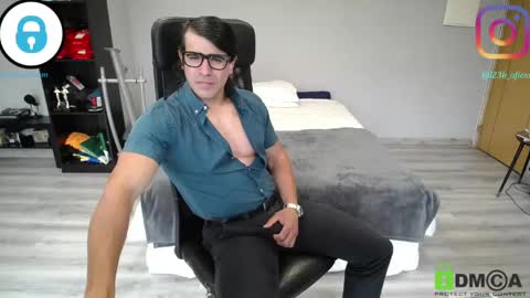 Snapshot of latino23bom chatting on 14, 4, 2026 sam online show from 14, 4, 2026