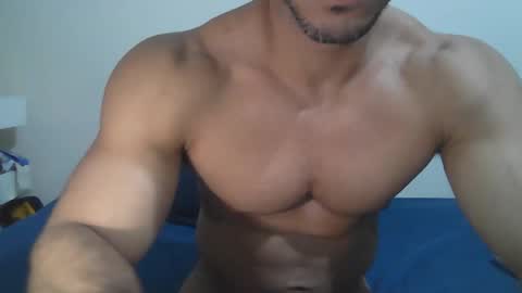 latino_rodri online show from 28, 3, 2026