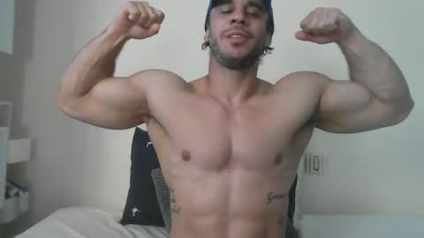 Snapshot of latino_rodri chatting on 1, 5, 2026 latino_rodri online show from 1, 5, 2026