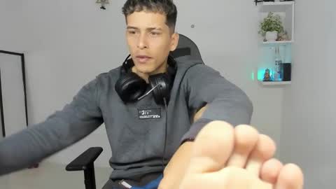 latinoalpha73 online show from 11, 2, 2026