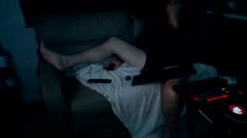 latniter online show from 2, 2, 2025