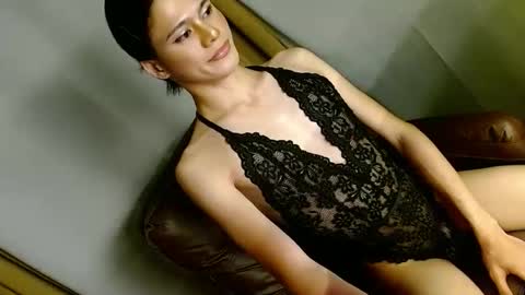 latrina_ online show from 4, 4, 2026