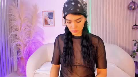 lau_reyes online show from 17, 10, 2025