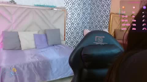 Snapshot of laulin_tay chatting on 2, 5, 2026 laulin_tay online show from 2, 5, 2026