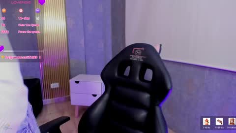 Snapshot of laulin_tay chatting on 31, 5, 2026 laulin_tay online show from 31, 5, 2026