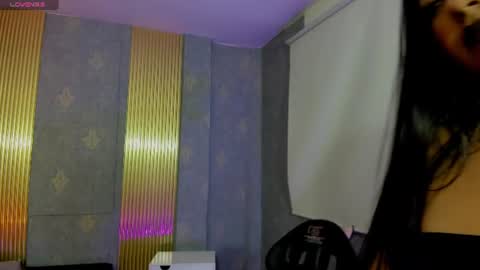 Snapshot of laulin_tay chatting on 9, 6, 2026 laulin_tay online show from 9, 6, 2026