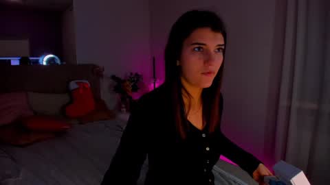 Laura online show from 29, 12, 2024