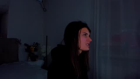 Laura online show from 2, 1, 2025