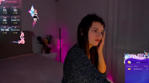 Laura online show from 7, 1, 2025