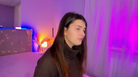 Laura online show from 9, 4, 2026