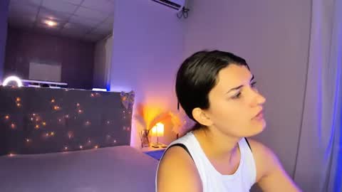 Laura online show from 7, 7, 2026