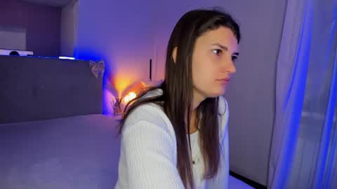 Laura online show from 12, 7, 2026