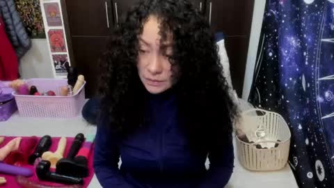 Snapshot of laura_anal_ chatting on 24, 4, 2026 Wen online show from 24, 4, 2026