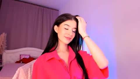Snapshot of laura_coy chatting on 1, 10, 2025 Laura online show from 1, 10, 2025