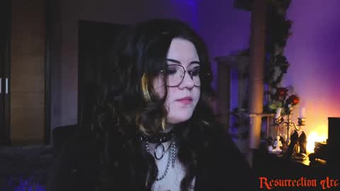 Miss Laura online show from 3, 6, 2026