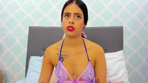 L A U R A online show from 14, 1, 2026