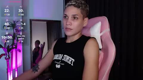 Laura Rose online show from 17, 12, 2024